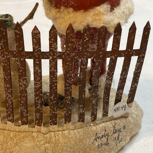 Andy Faye. Santa builds snowman. - Picture 8 of 10